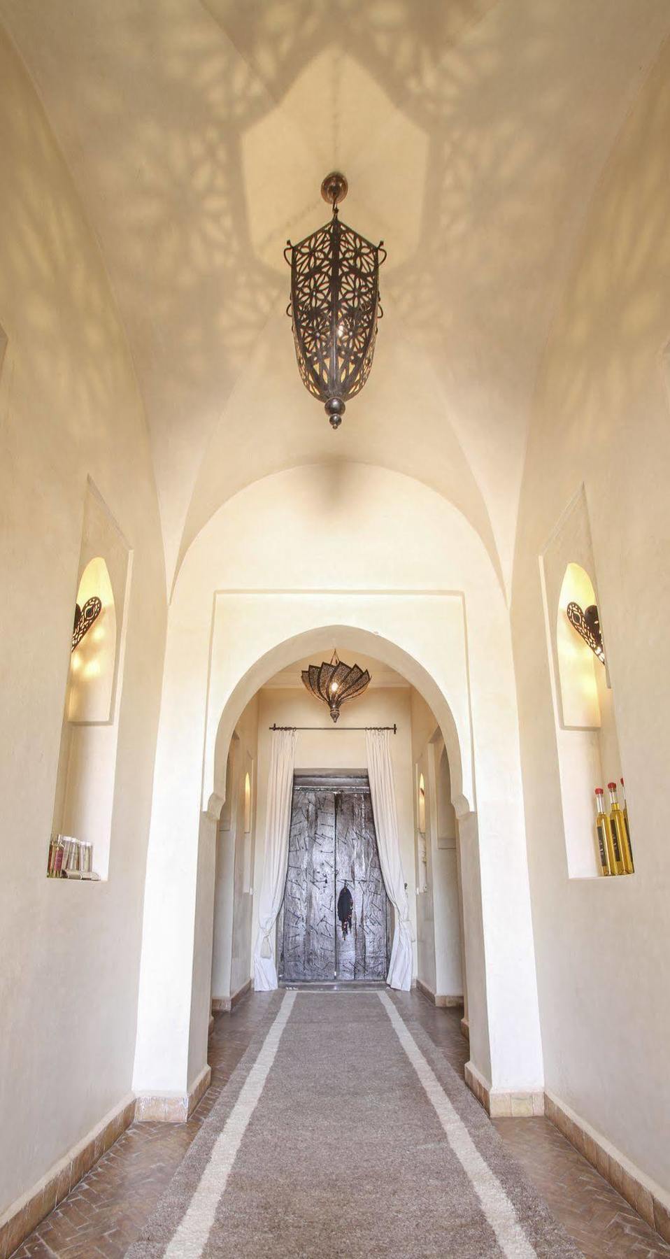 Le Cazar Hotel El Ain Exterior photo